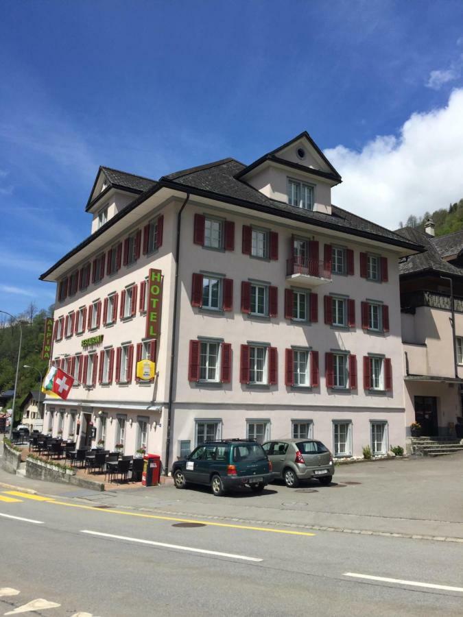 Hotel Alpina Unterschächen Exteriér fotografie